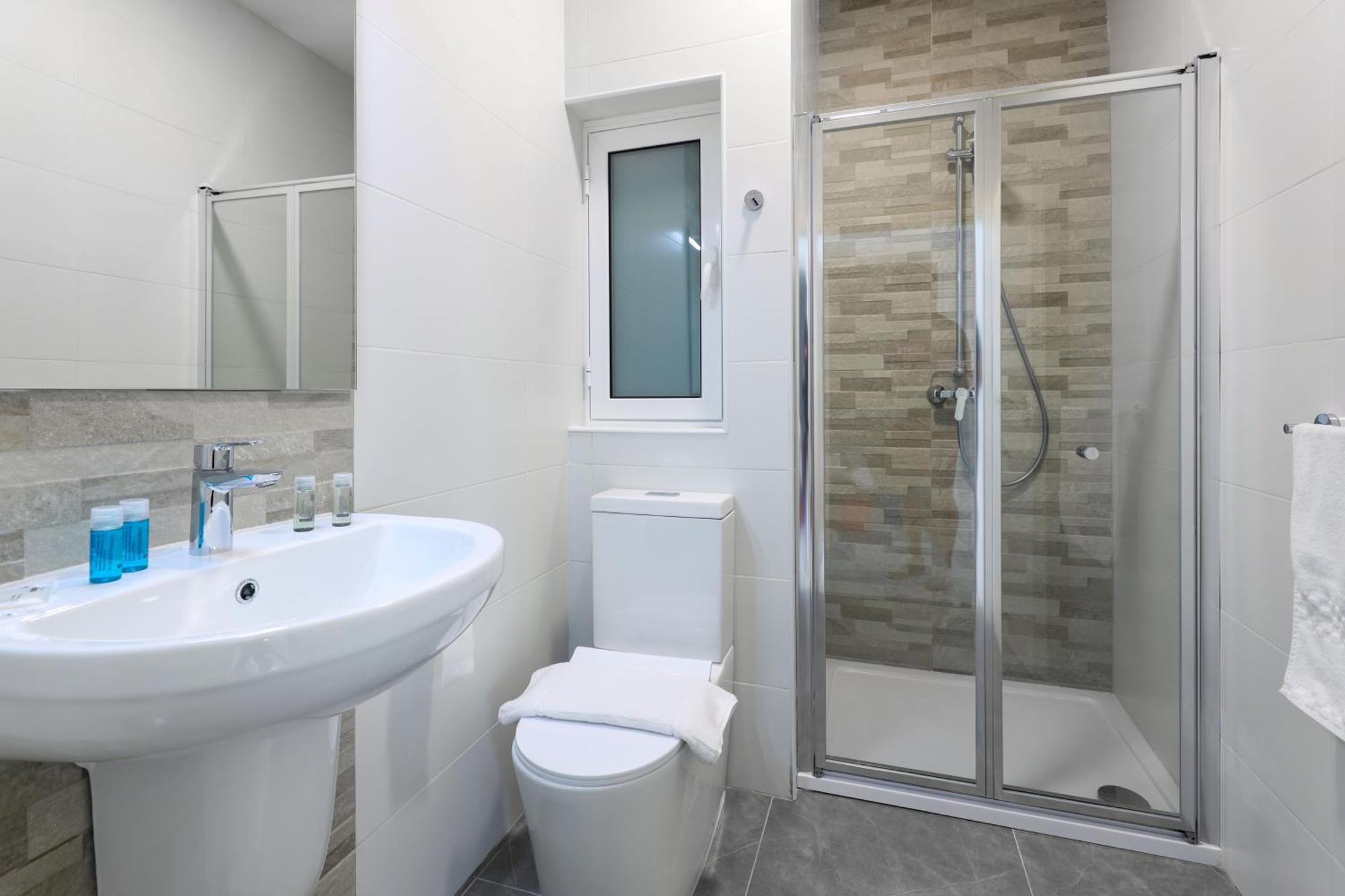 Seaview Stays St. Paul's Bay Rum bild